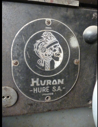 Fraiseuse universelle CNC 3 axes Huron RU 881 - Freespink: pilt 5 Fraiseuse universelle CNC 3 axes Huron RU 881 - Freespink: pilt 5