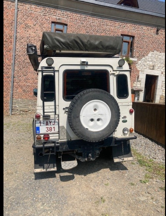 Land-Rover Defender 11O (2010) - Auto: pilt 1 Land-Rover Defender 11O (2010) - Auto: pilt 1