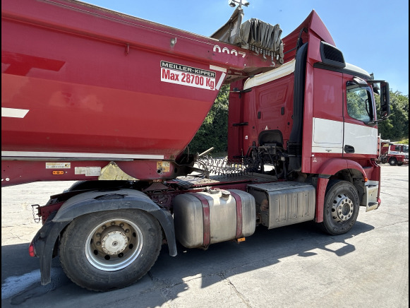 Tracteur routier 4x2 Mercedes Arocs 1845 LS (2014 - 699.681 km) - Muu seadmestik: pilt 1 Tracteur routier 4x2 Mercedes Arocs 1845 LS (2014 - 699.681 km) - Muu seadmestik: pilt 1