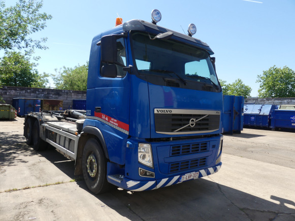 REF:1312 - Camion porte container Volvo FMFH E4 - Konteinerveduk/ Tõstukiga veoauto: pilt 2 REF:1312 - Camion porte container Volvo FMFH E4 - Konteinerveduk/ Tõstukiga veoauto: pilt 2