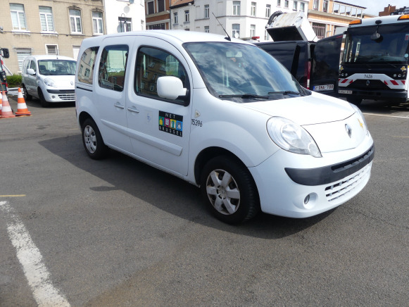 REF:15396 - Voiture Renault Kangoo 1.5 D (2011-85.809 km) - Maastur: pilt 3 REF:15396 - Voiture Renault Kangoo 1.5 D (2011-85.809 km) - Maastur: pilt 3
