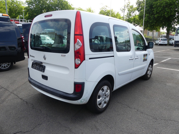 REF:15396 - Voiture Renault Kangoo 1.5 D (2011-85.809 km) - Maastur: pilt 4 REF:15396 - Voiture Renault Kangoo 1.5 D (2011-85.809 km) - Maastur: pilt 4