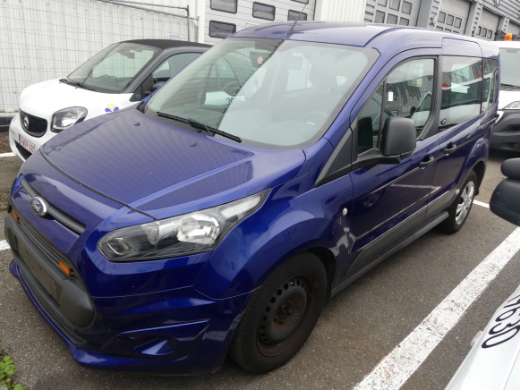REF:17598 - Voiture Ford Tourneo (2015-83.686 km)(VIN: WFOTXXWPGTFL09522) - Auto: pilt 1 REF:17598 - Voiture Ford Tourneo (2015-83.686 km)(VIN: WFOTXXWPGTFL09522) - Auto: pilt 1