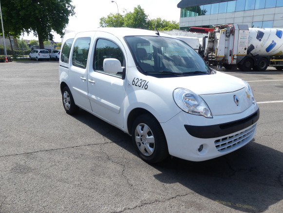 REF:62376 - Voiture Renault Kangoo 1.5 D (2011-42.514 km) - Maastur: pilt 1 REF:62376 - Voiture Renault Kangoo 1.5 D (2011-42.514 km) - Maastur: pilt 1