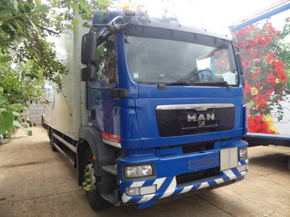 REF:8089 - Camion Fourgon MAN TGM (2013-524.638 km) - Kasti veoauto: pilt 2 REF:8089 - Camion Fourgon MAN TGM (2013-524.638 km) - Kasti veoauto: pilt 2