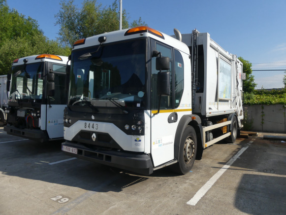 REF:8443 - Camion poubelle Renault Access (2013-128.985 km) - Prügiauto: pilt 1 REF:8443 - Camion poubelle Renault Access (2013-128.985 km) - Prügiauto: pilt 1