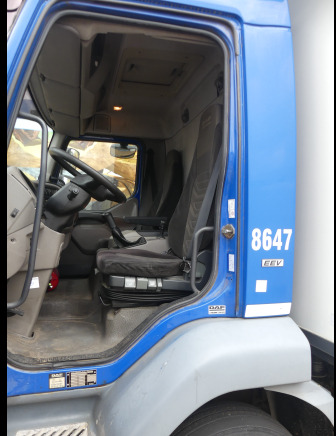 REF:8647 - Camion Fourgon DAF FA-LF55 (2011-110.163 km) - Kasti veoauto: pilt 5 REF:8647 - Camion Fourgon DAF FA-LF55 (2011-110.163 km) - Kasti veoauto: pilt 5