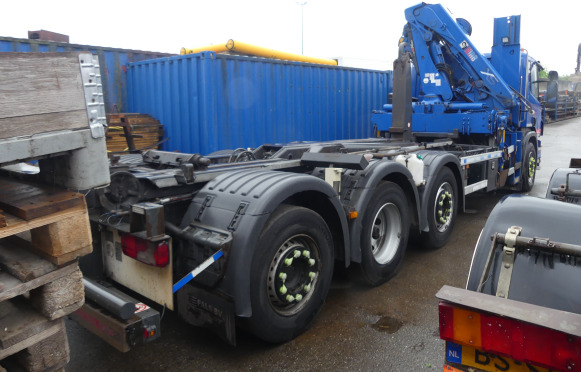 REF:BZ-RD-89 - Camion porte container avec grue Scania P360 B 8X2/*6 (2011-759.907 km) - Konteinerveduk/ Tõstukiga veoauto: pilt 3 REF:BZ-RD-89 - Camion porte container avec grue Scania P360 B 8X2/*6 (2011-759.907 km) - Konteinerveduk/ Tõstukiga veoauto: pilt 3
