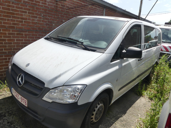 REF:Immatriculé sous : 1-CWZ-976 - Voiture Mercedes-Benz Vito - Mikrobuss: pilt 1 REF:Immatriculé sous : 1-CWZ-976 - Voiture Mercedes-Benz Vito - Mikrobuss: pilt 1