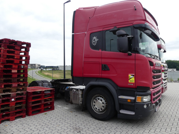 Tracteur routier Scania R490 (2015-891.424 km) - Sadulveok: pilt 3 Tracteur routier Scania R490 (2015-891.424 km) - Sadulveok: pilt 3