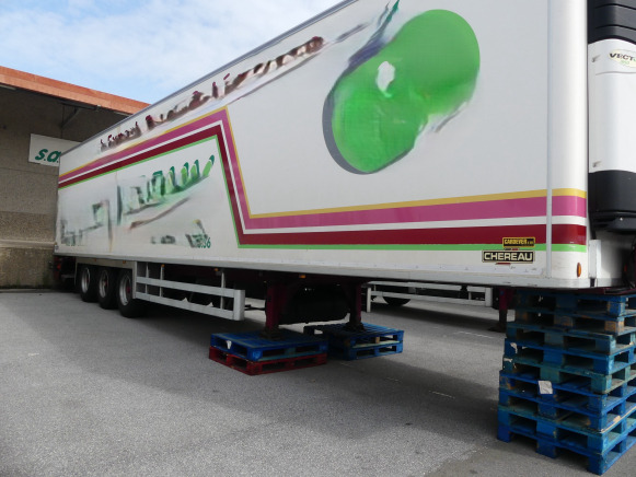 Semi remorque frigorifique Chereau CSD3 - Külmikjärelhaagis: pilt 2 Semi remorque frigorifique Chereau CSD3 - Külmikjärelhaagis: pilt 2
