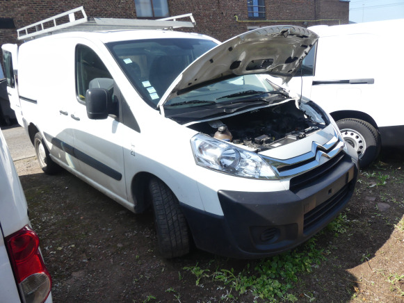 Voiture Citroen Jumpy 2015 - Väike kaubik: pilt 2 Voiture Citroen Jumpy 2015 - Väike kaubik: pilt 2
