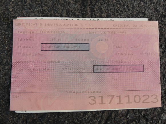 Auto Voiture Ford FIESTA: pilt 15
