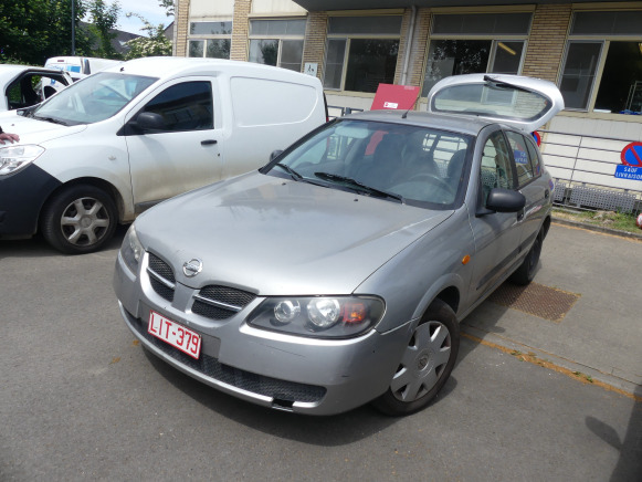 Voiture Nissan Almera (2003-123.640 km) - Auto: pilt 2 Voiture Nissan Almera (2003-123.640 km) - Auto: pilt 2