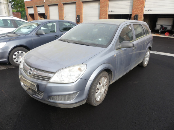 Voiture Opel Astra (2007-121.557 km) - Auto: pilt 1 Voiture Opel Astra (2007-121.557 km) - Auto: pilt 1