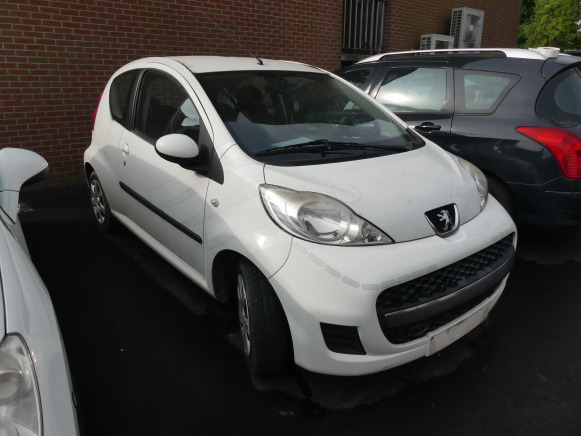 Voiture Peugeot 107 (2012-99.475 km) - Auto: pilt 2 Voiture Peugeot 107 (2012-99.475 km) - Auto: pilt 2