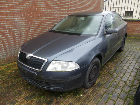 Voiture Skoda Octavia (2007-111.444 km) - Auto: pilt 1 Voiture Skoda Octavia (2007-111.444 km) - Auto: pilt 1