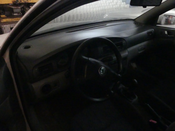 Voiture Skoda Octavia GLX - Auto: pilt 5 Voiture Skoda Octavia GLX - Auto: pilt 5