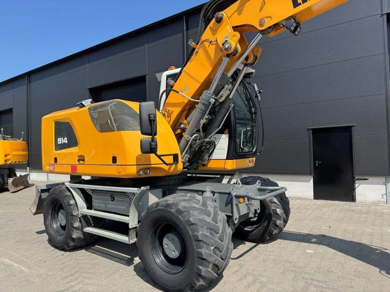 Ratastel ekskavaator Liebherr A914 2019 7300 uur !! NL MACHINE !!: pilt 10