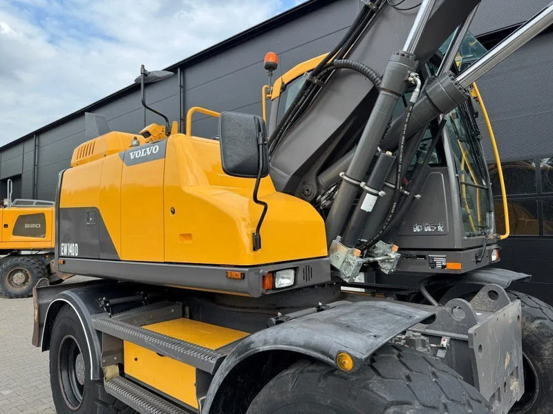 Ratastel ekskavaator Volvo EW140D 2017 10000 uur ! NETTE NEDERLANDSE MACHINE: pilt 12