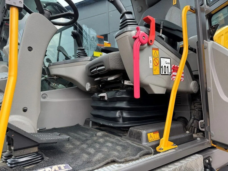 Ratastel ekskavaator Volvo EW140D 2017 10000 uur ! NETTE NEDERLANDSE MACHINE: pilt 19