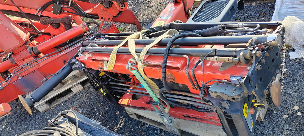 PALFINGER used parts, Gebr. Erstazteile, Kran, Ladekran, crane - Kraana-manipulaator: pilt 2 PALFINGER used parts, Gebr. Erstazteile, Kran, Ladekran, crane - Kraana-manipulaator: pilt 2