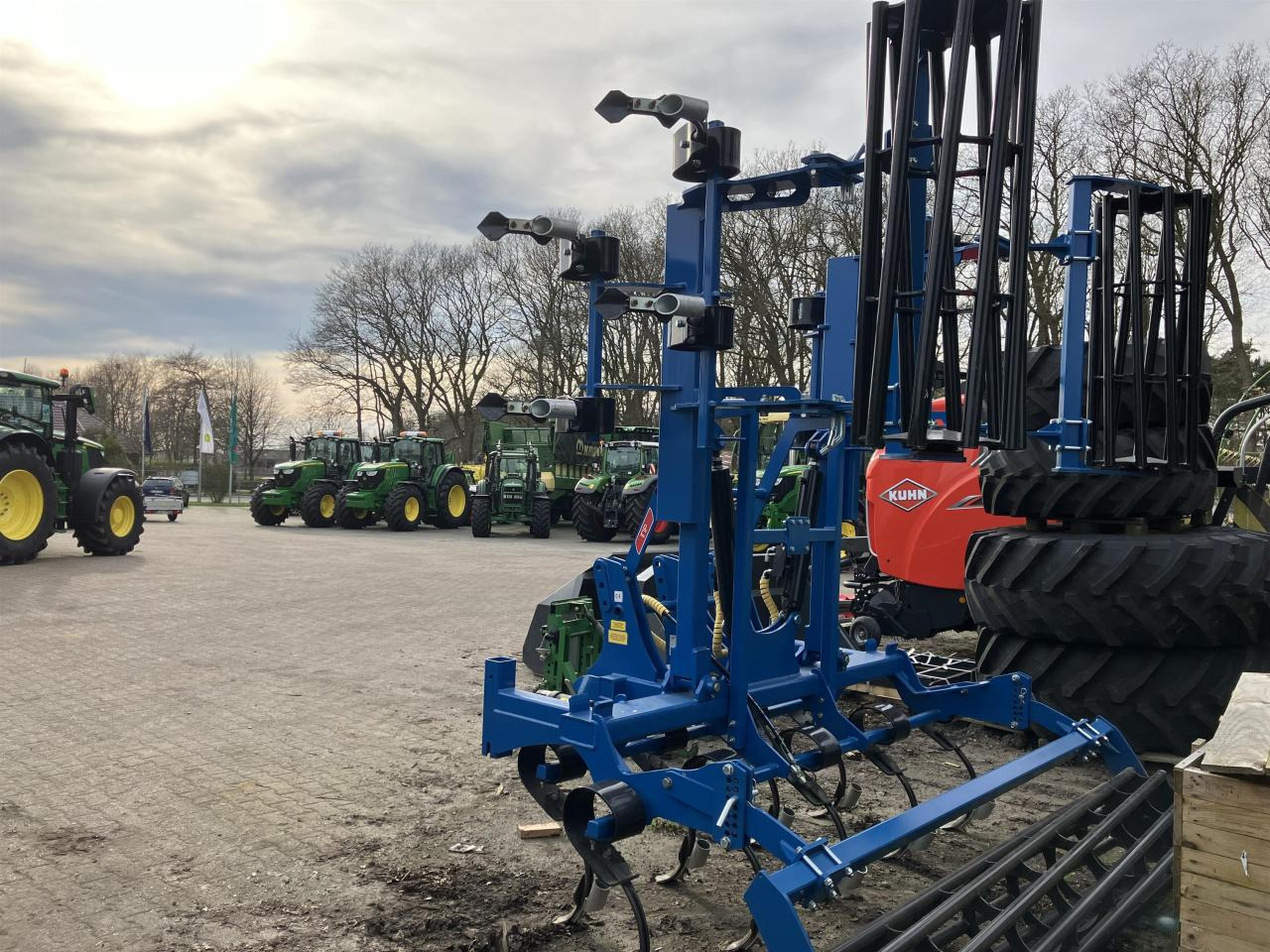 Agripol 4,8m mit Walze - Segupihusti: pilt 4 Agripol 4,8m mit Walze - Segupihusti: pilt 4