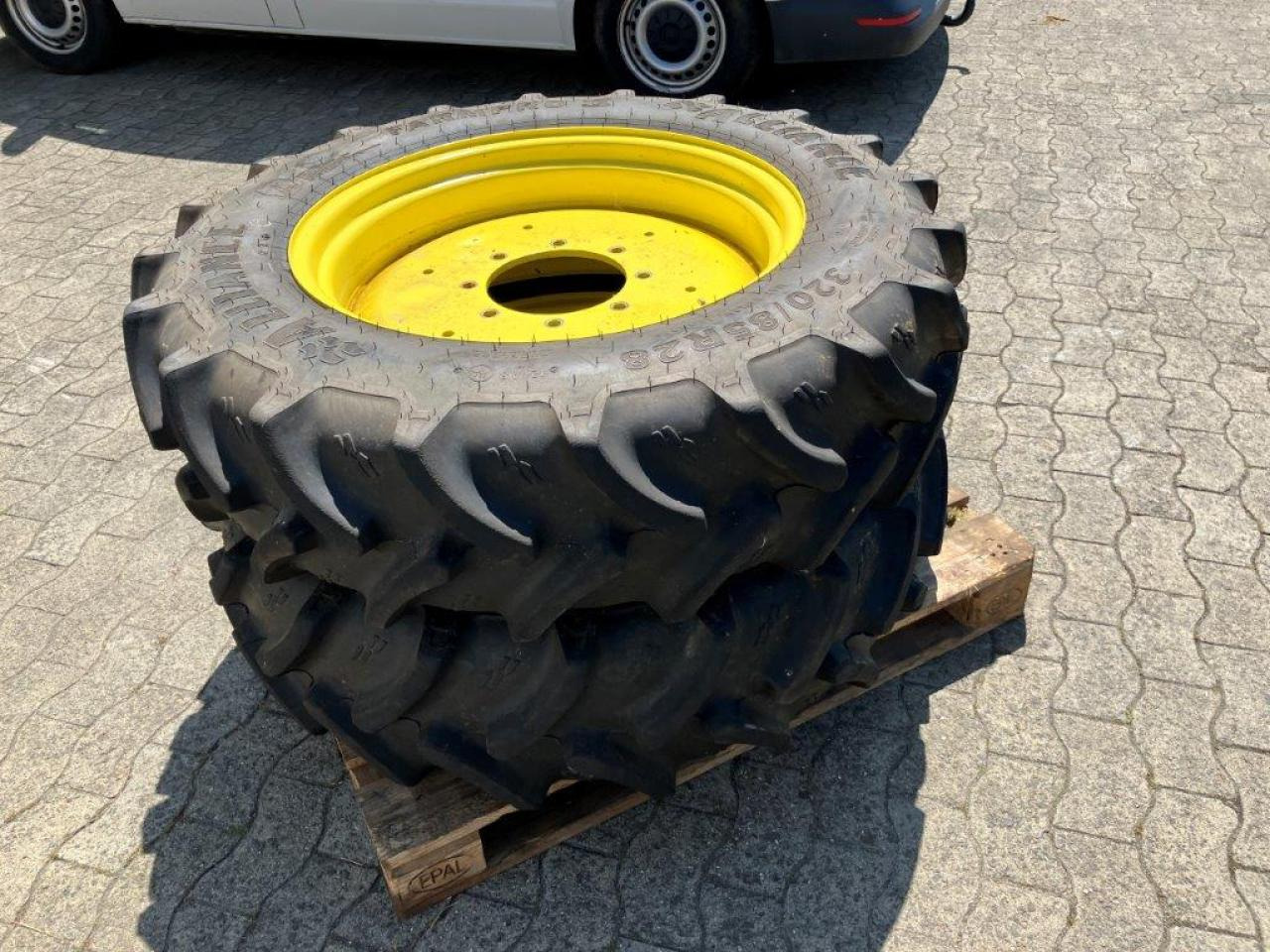 Alliance 320/85R28 - Rehv - Põllutööseade: pilt 2 Alliance 320/85R28 - Rehv - Põllutööseade: pilt 2