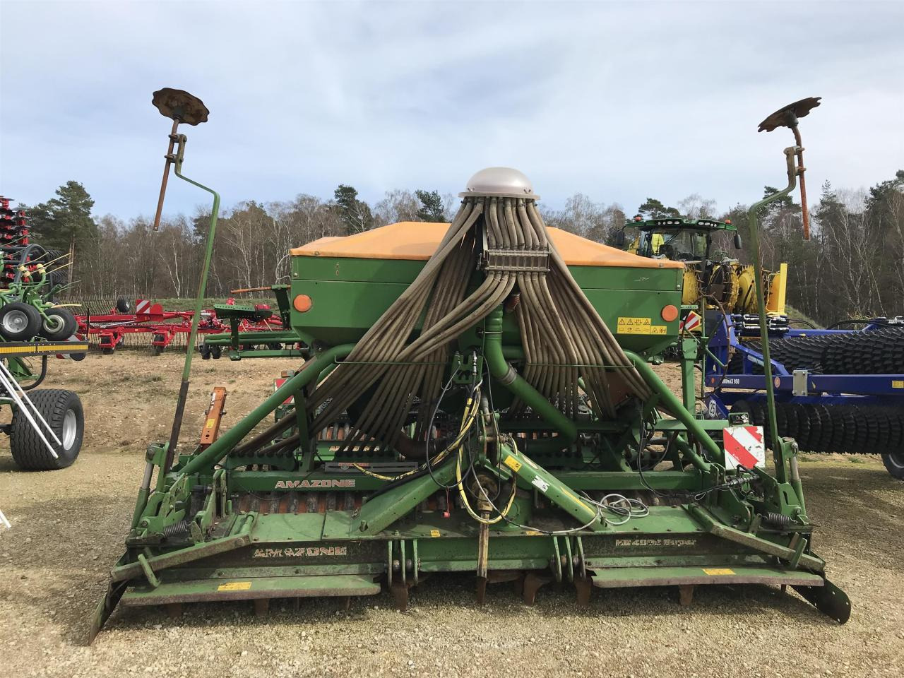 Amazone AD-P Super und KG4000 - Külvimasin: pilt 1 Amazone AD-P Super und KG4000 - Külvimasin: pilt 1