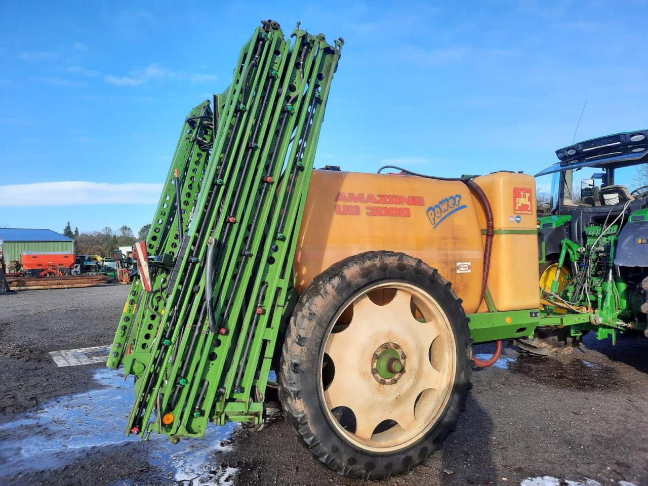 Amazone UG 3000 - Järelveetav pritsija: pilt 3 Amazone UG 3000 - Järelveetav pritsija: pilt 3