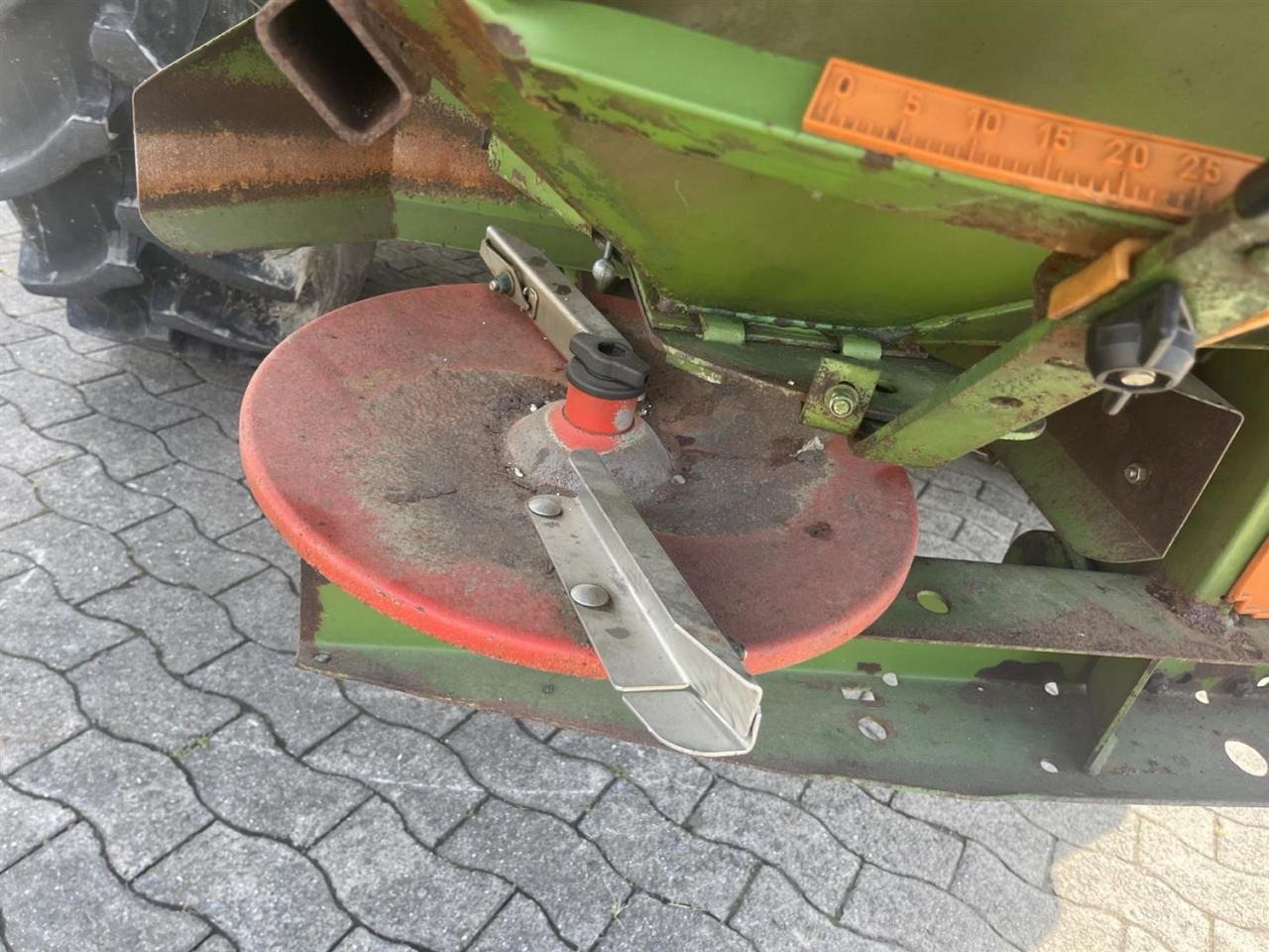 Amazone ZA-U - Väetiselaoturid: pilt 5 Amazone ZA-U - Väetiselaoturid: pilt 5