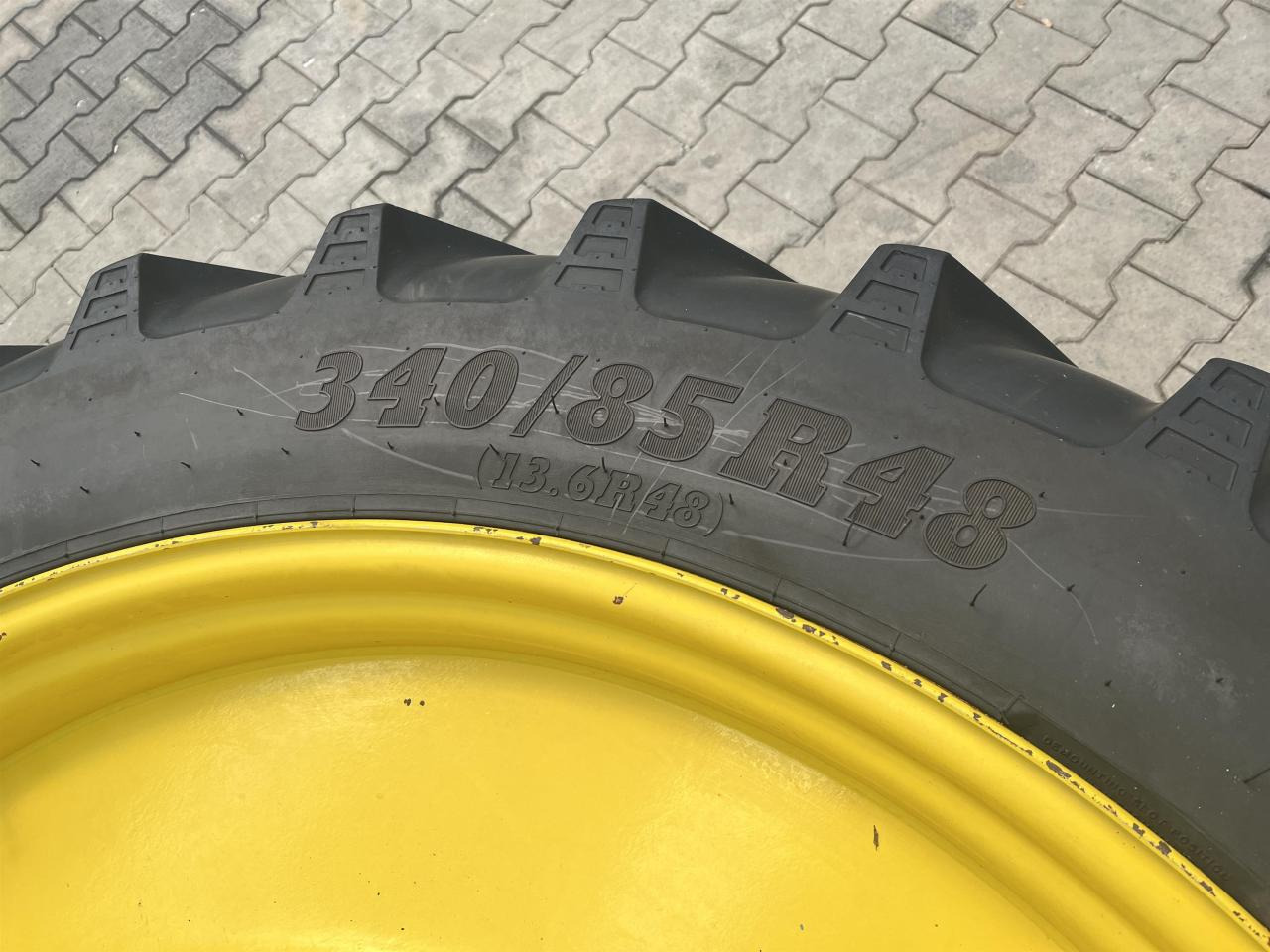 BKT 340/85R48 - Rehv - Põllutööseade: pilt 2 BKT 340/85R48 - Rehv - Põllutööseade: pilt 2