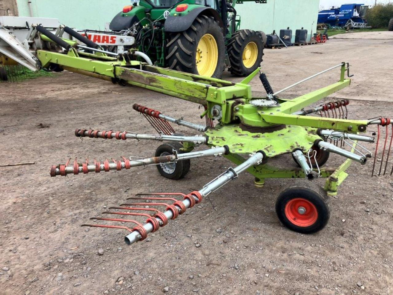 CLAAS Liner 3000 - Kaarutaja/ Reha: pilt 1 CLAAS Liner 3000 - Kaarutaja/ Reha: pilt 1
