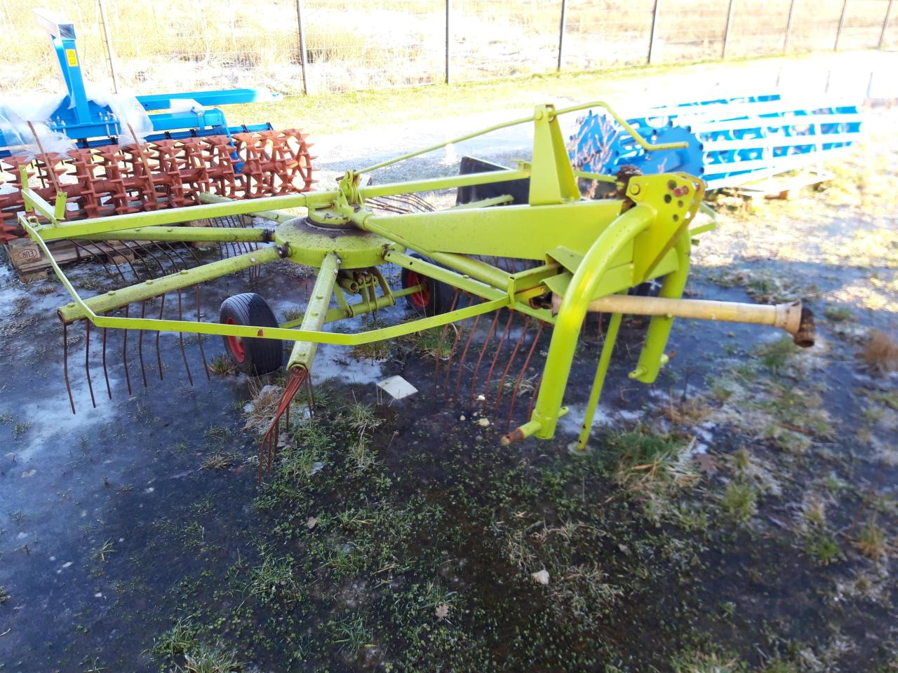 CLAAS WS 320 S - Kaarutaja/ Reha: pilt 1 CLAAS WS 320 S - Kaarutaja/ Reha: pilt 1