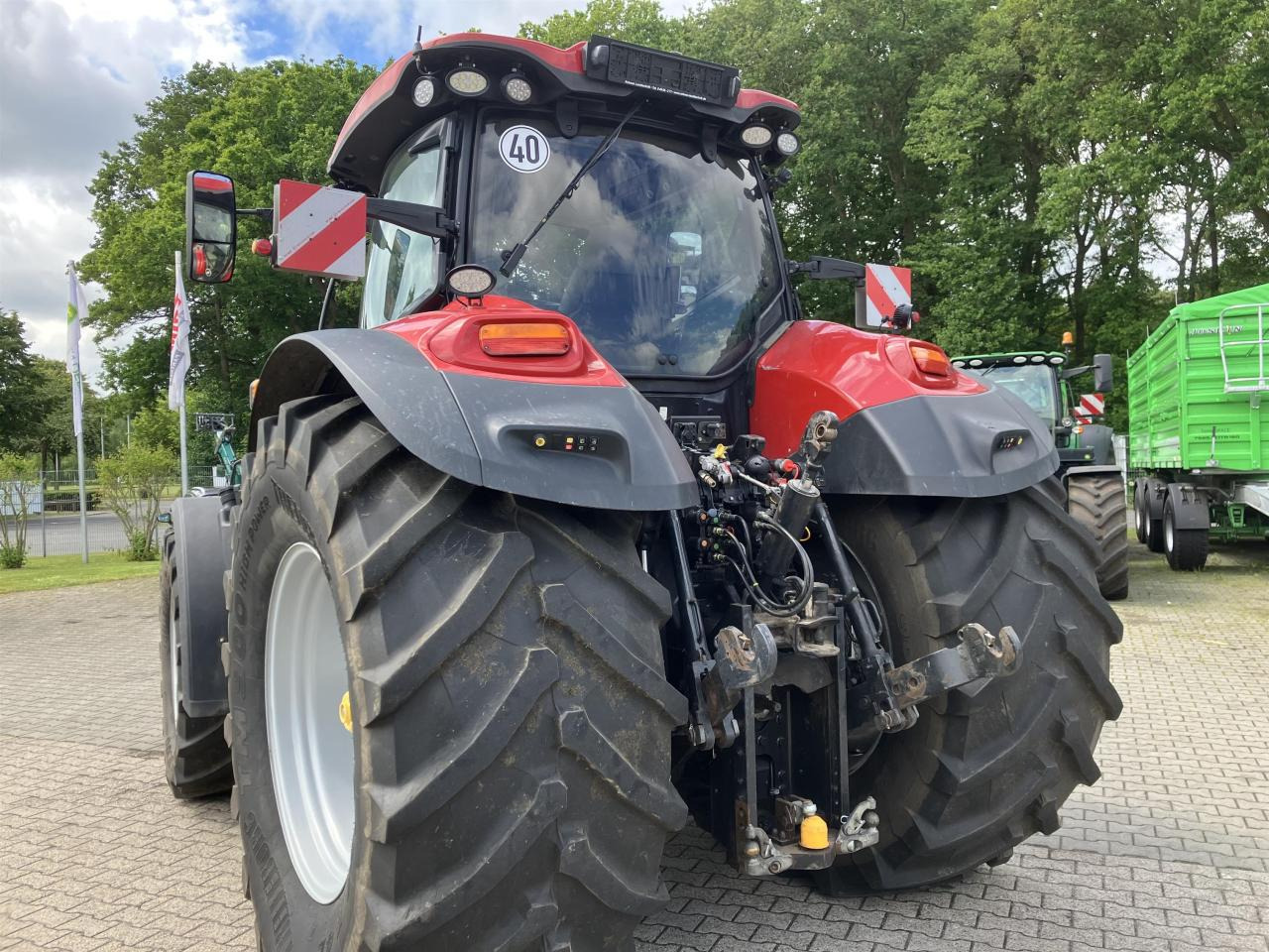 Case-IH Optum 270 CVX - Traktor: pilt 3 Case-IH Optum 270 CVX - Traktor: pilt 3