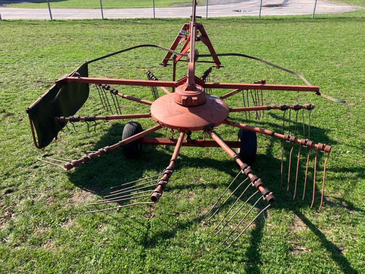 Fella TS 325 - Kaarutaja/ Reha: pilt 3 Fella TS 325 - Kaarutaja/ Reha: pilt 3