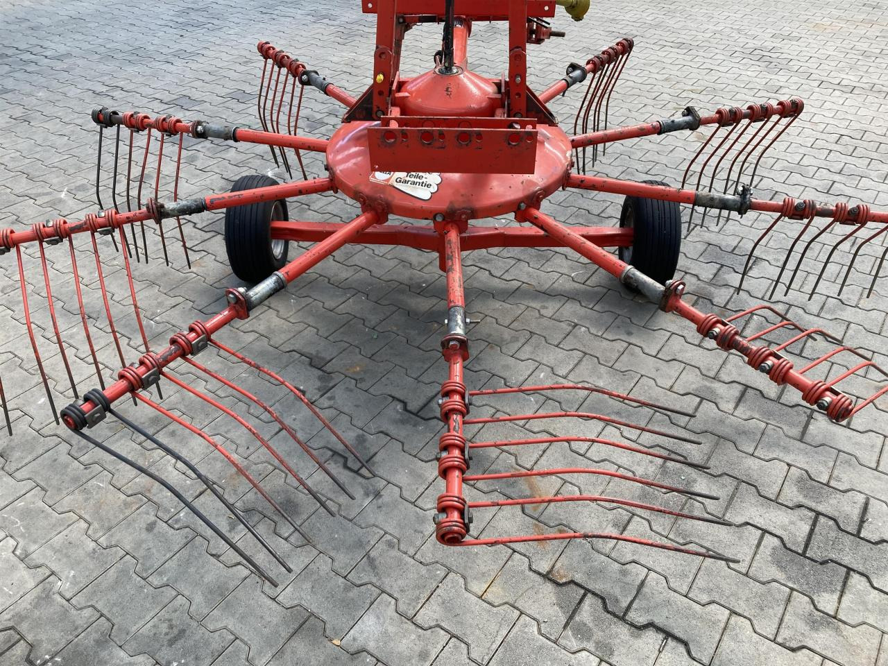 Fella TS 335 DN - Kaarutaja/ Reha: pilt 4 Fella TS 335 DN - Kaarutaja/ Reha: pilt 4