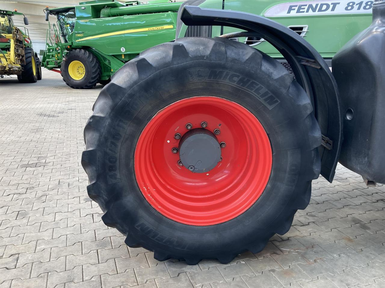 Fendt 818 Vario TMS - Traktor: pilt 3 Fendt 818 Vario TMS - Traktor: pilt 3