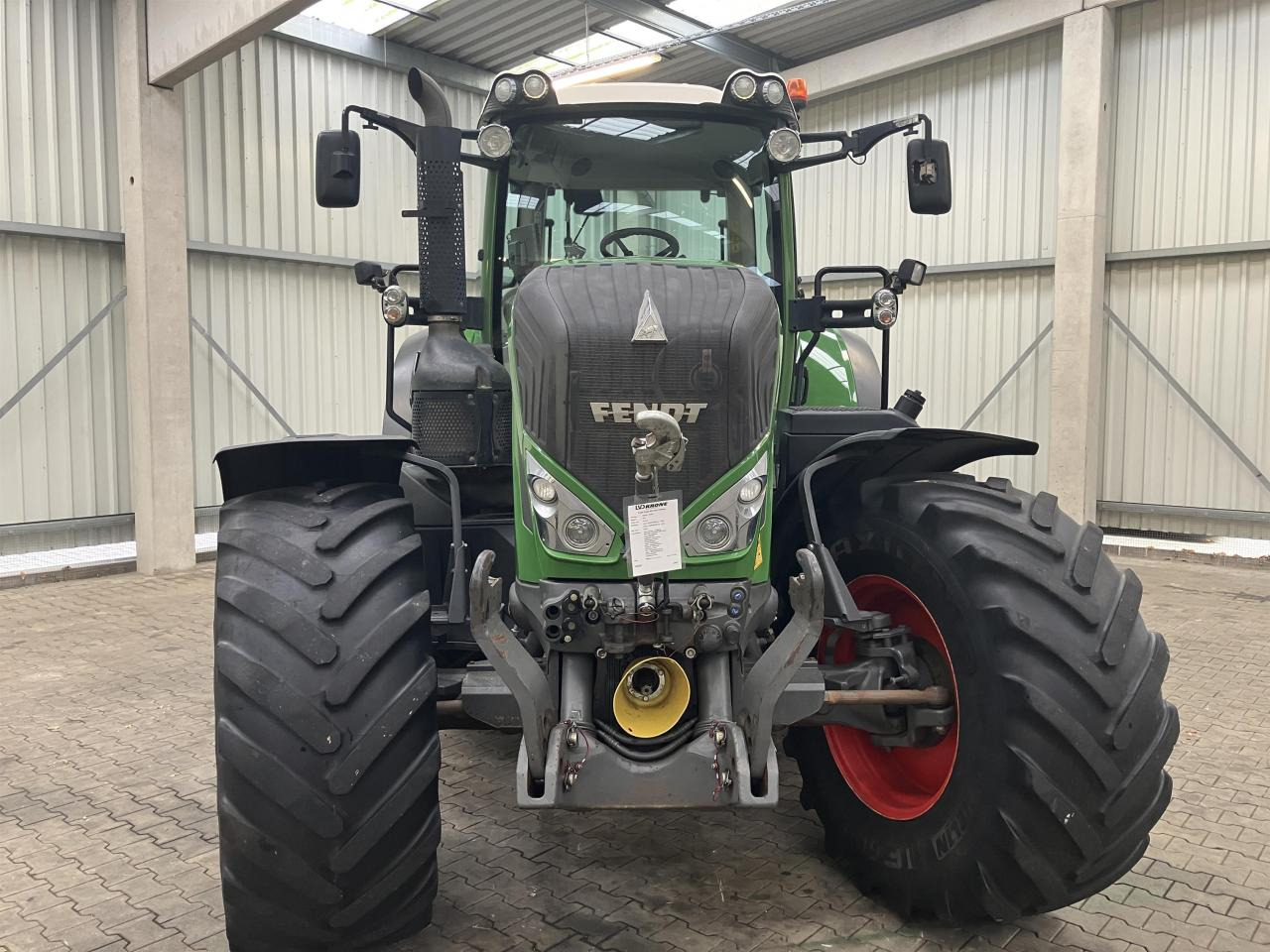 Fendt 826 Vario ProfiPlus - Traktor: pilt 3 Fendt 826 Vario ProfiPlus - Traktor: pilt 3