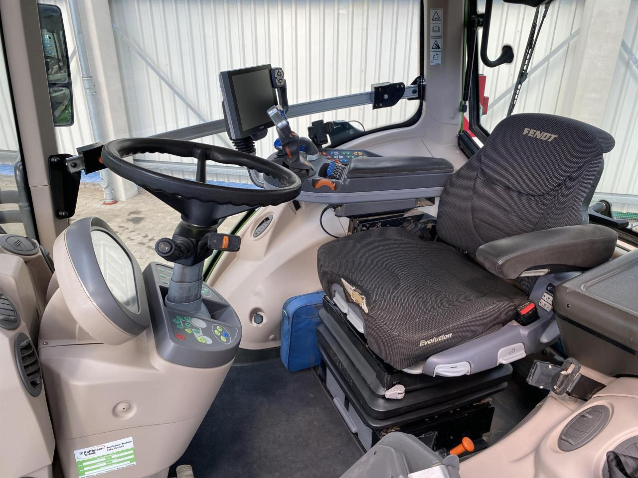 Fendt 933 Vario Profi Plus - Traktor: pilt 4 Fendt 933 Vario Profi Plus - Traktor: pilt 4