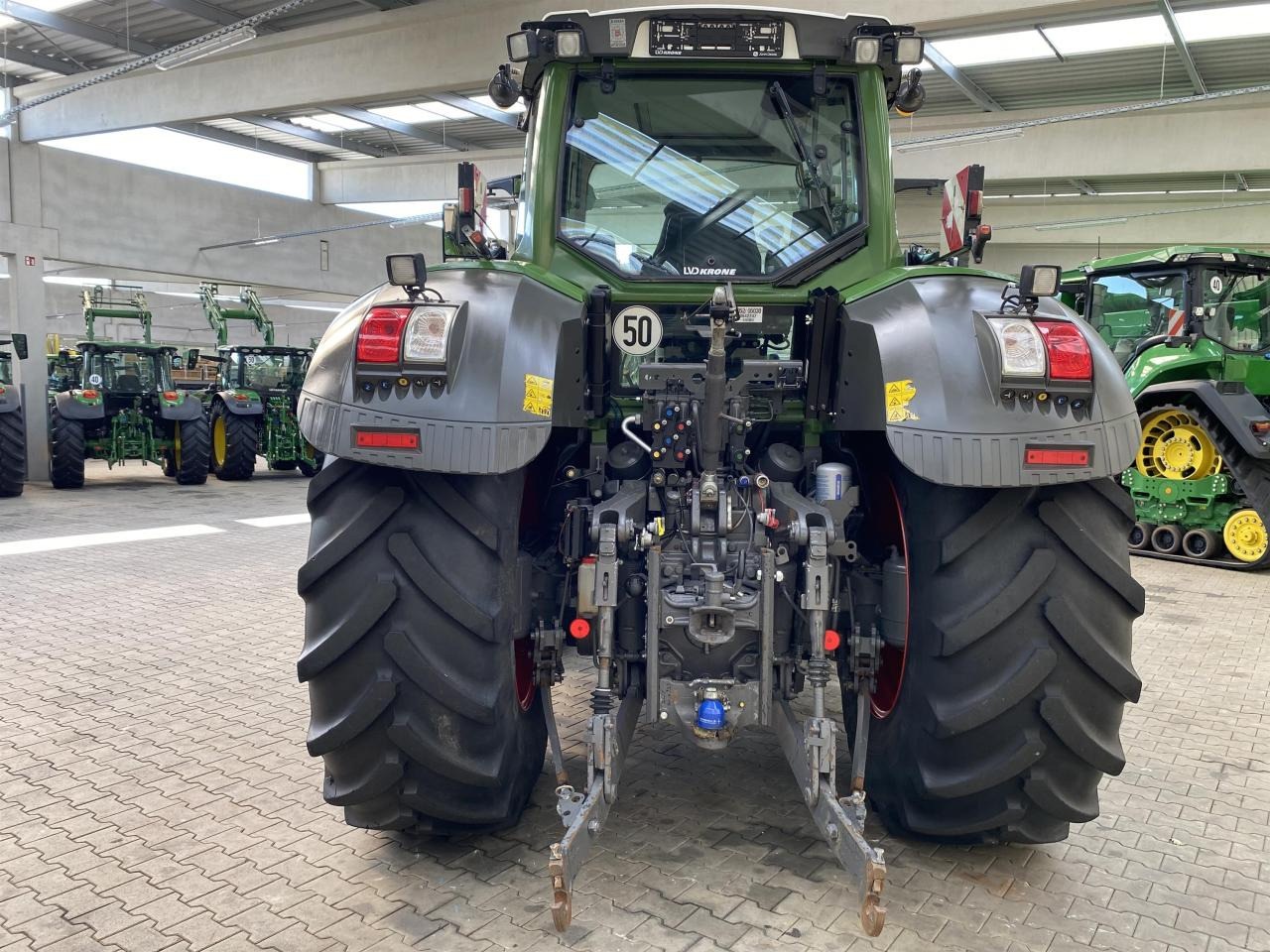 Fendt 933 Vario Profi Plus - Traktor: pilt 2 Fendt 933 Vario Profi Plus - Traktor: pilt 2