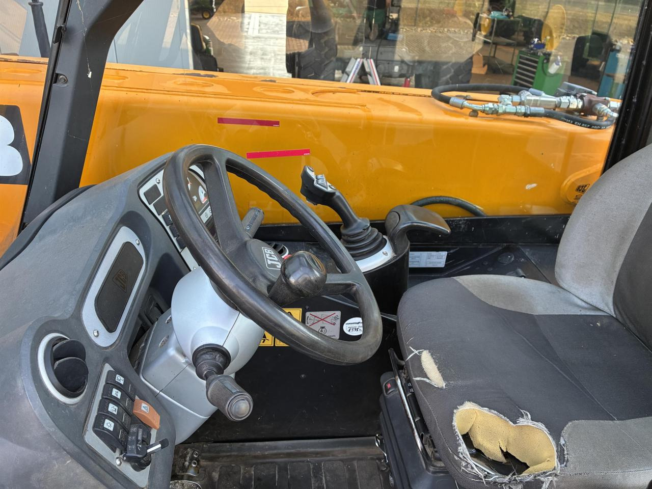 JCB 526-56 - Teleskooplaadur: pilt 5 JCB 526-56 - Teleskooplaadur: pilt 5