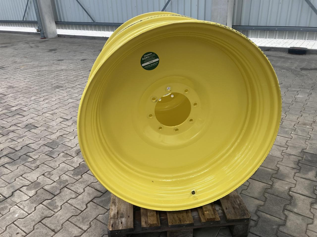 John Deere 15x38 - Rehv - Põllutööseade: pilt 2 John Deere 15x38 - Rehv - Põllutööseade: pilt 2