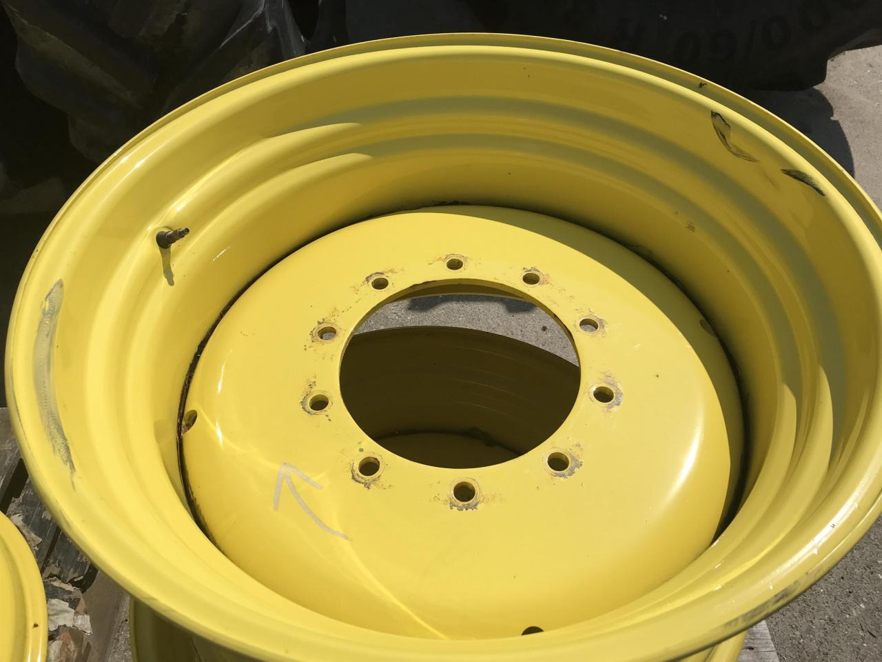 John Deere 18x30 - Rehv - Põllutööseade: pilt 3 John Deere 18x30 - Rehv - Põllutööseade: pilt 3