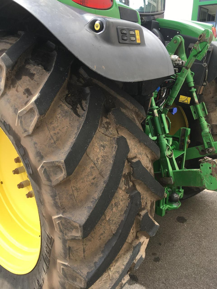 John Deere 6140R - Traktor: pilt 5 John Deere 6140R - Traktor: pilt 5