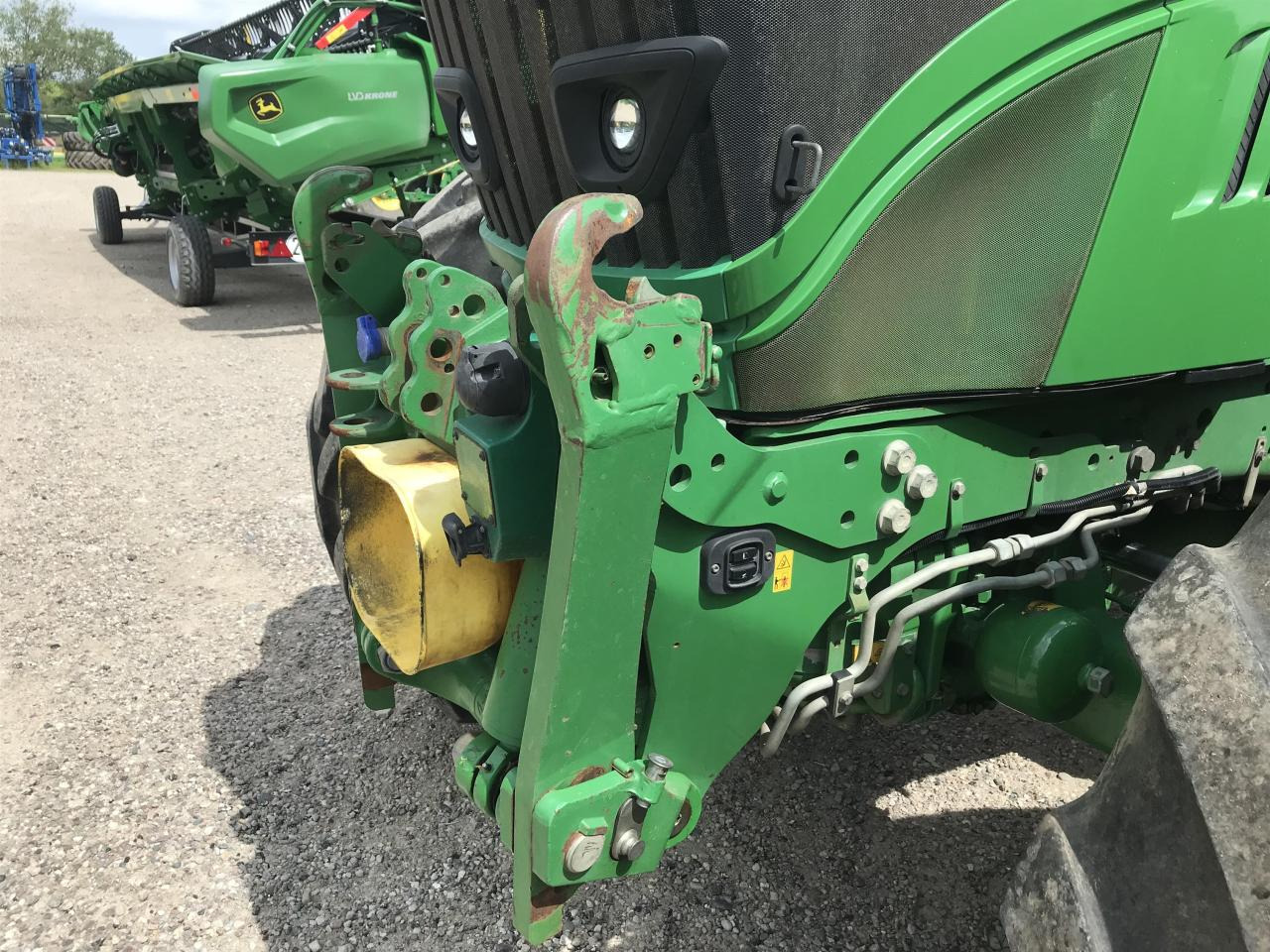 John Deere 6215R - Traktor: pilt 4 John Deere 6215R - Traktor: pilt 4
