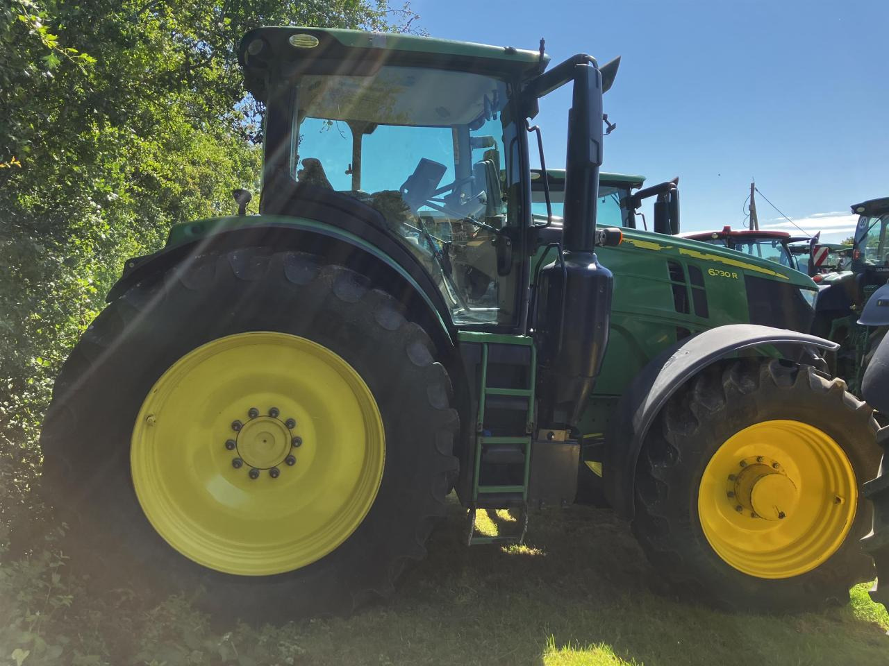 John Deere 6230R - Traktor: pilt 2 John Deere 6230R - Traktor: pilt 2