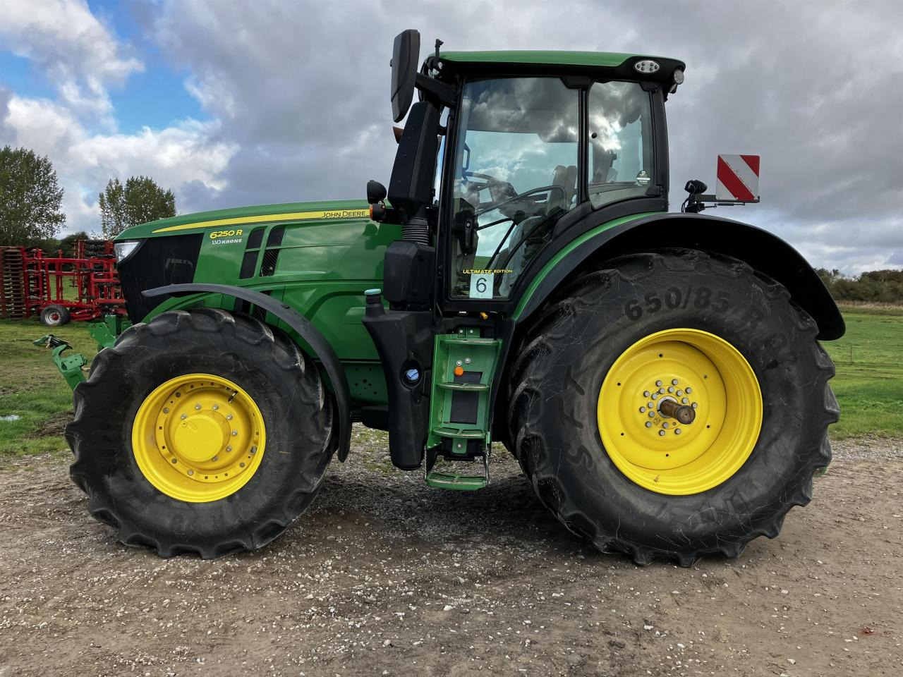 John Deere 6250R - Traktor: pilt 1 John Deere 6250R - Traktor: pilt 1