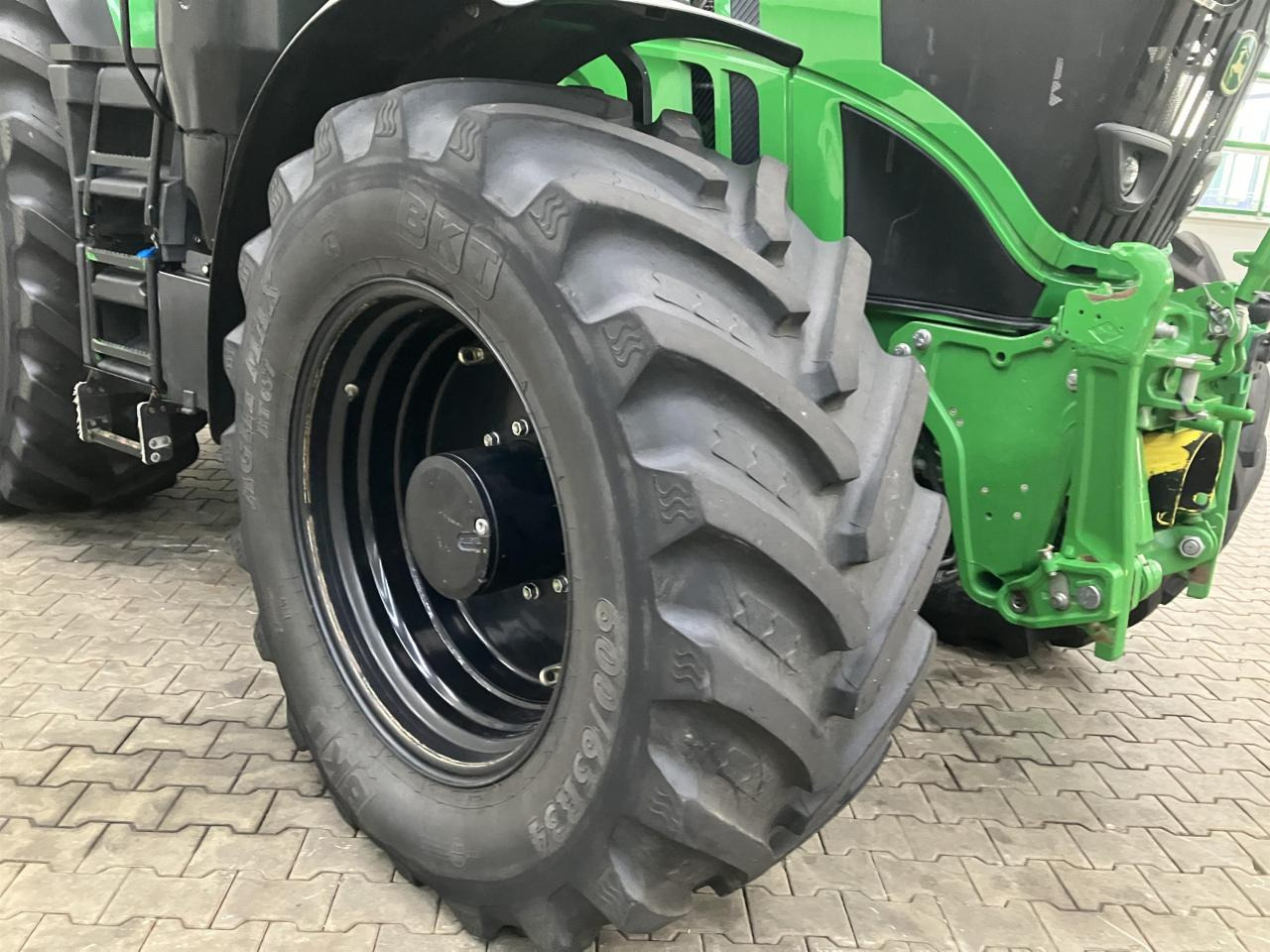 John Deere 6250R - Traktor: pilt 3 John Deere 6250R - Traktor: pilt 3