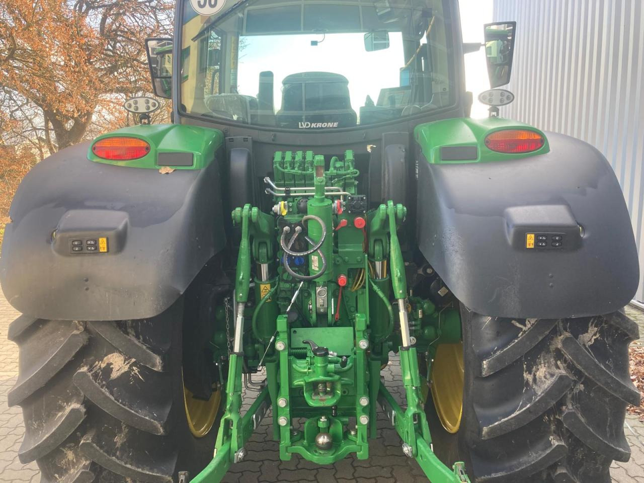 John Deere 6R 155 - Traktor: pilt 3 John Deere 6R 155 - Traktor: pilt 3